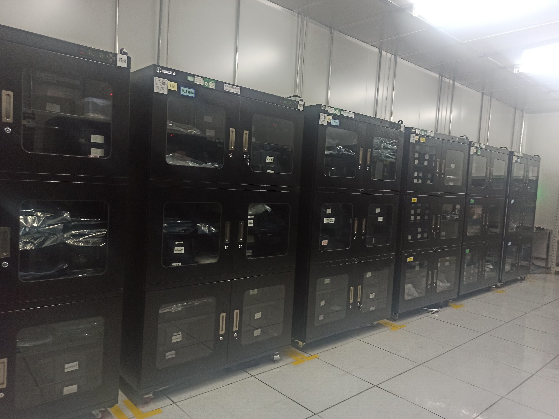 從華為平板革新看電子防護趨勢：云博士防潮柜以科技守護科技